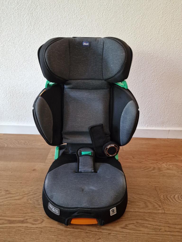 Chicco Fold&Go iSize autostoeltje - Compact en Veilig, Ophalen, Gebruikt, 15 t/m 36 kg, Zijbescherming