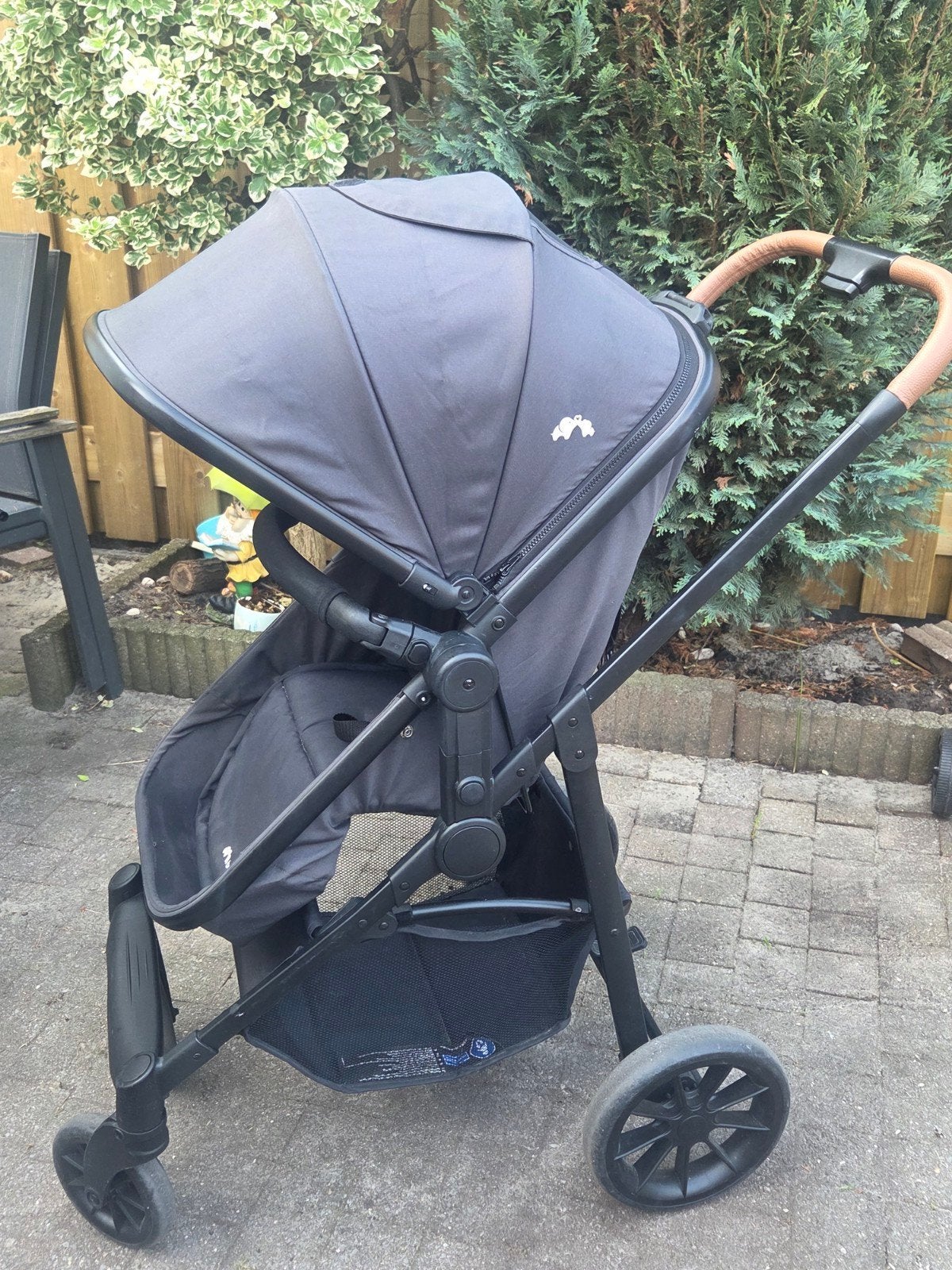 Bebeconfort 3-in-1 Kinderwagen - Grijs met Bruine Details, Zo goed als nieuw, Combiwagen, Verstelbare duwstang, Ophalen