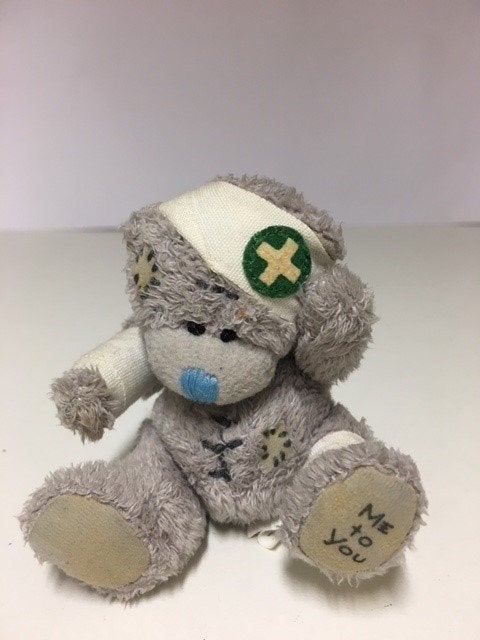 Me To You Beer Get Well Soon beterschap zieke, Verzamelen, Ophalen of Verzenden, Zo goed als nieuw, Stoffen beer, Me To You