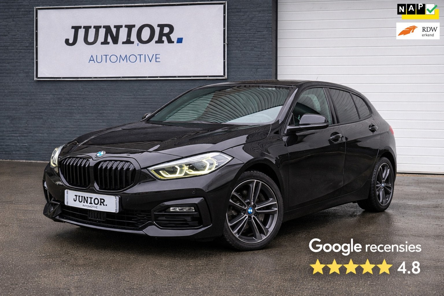 BMW 1-serie 118i High Executive Edition CARPLAY/DIGITALDASH/, 136 pk, Gebruikt, Zwart, Bedrijf