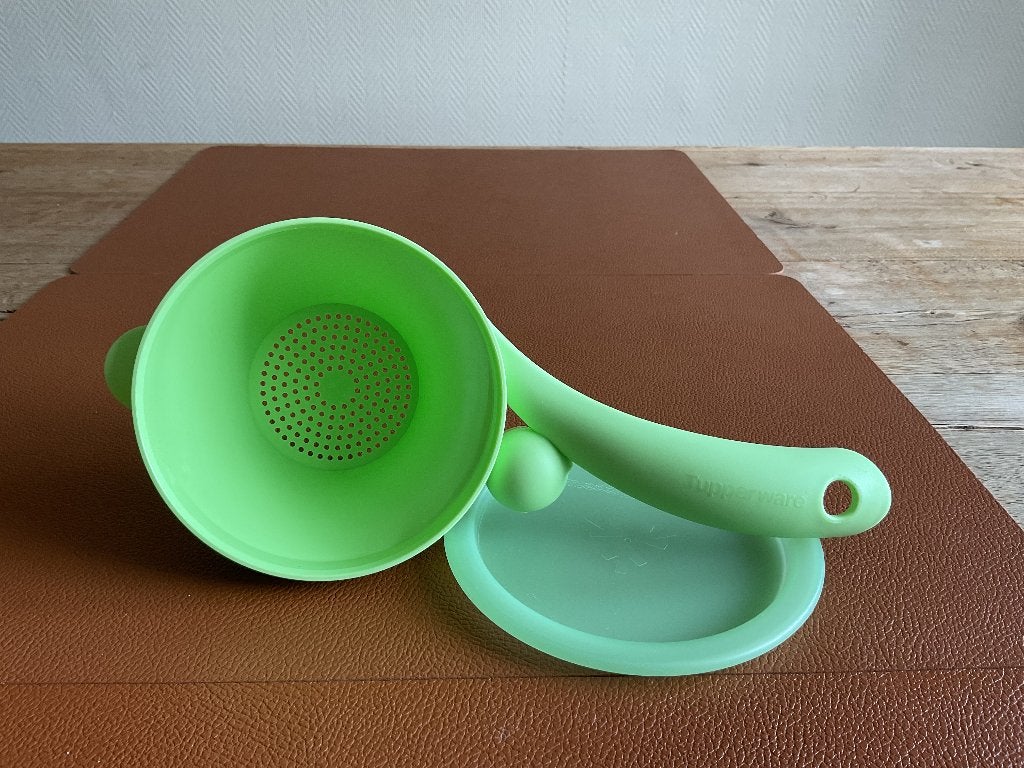 Tupperware zeef met steel, Ophalen of Verzenden, Zo goed als nieuw, Groen, Overige typen