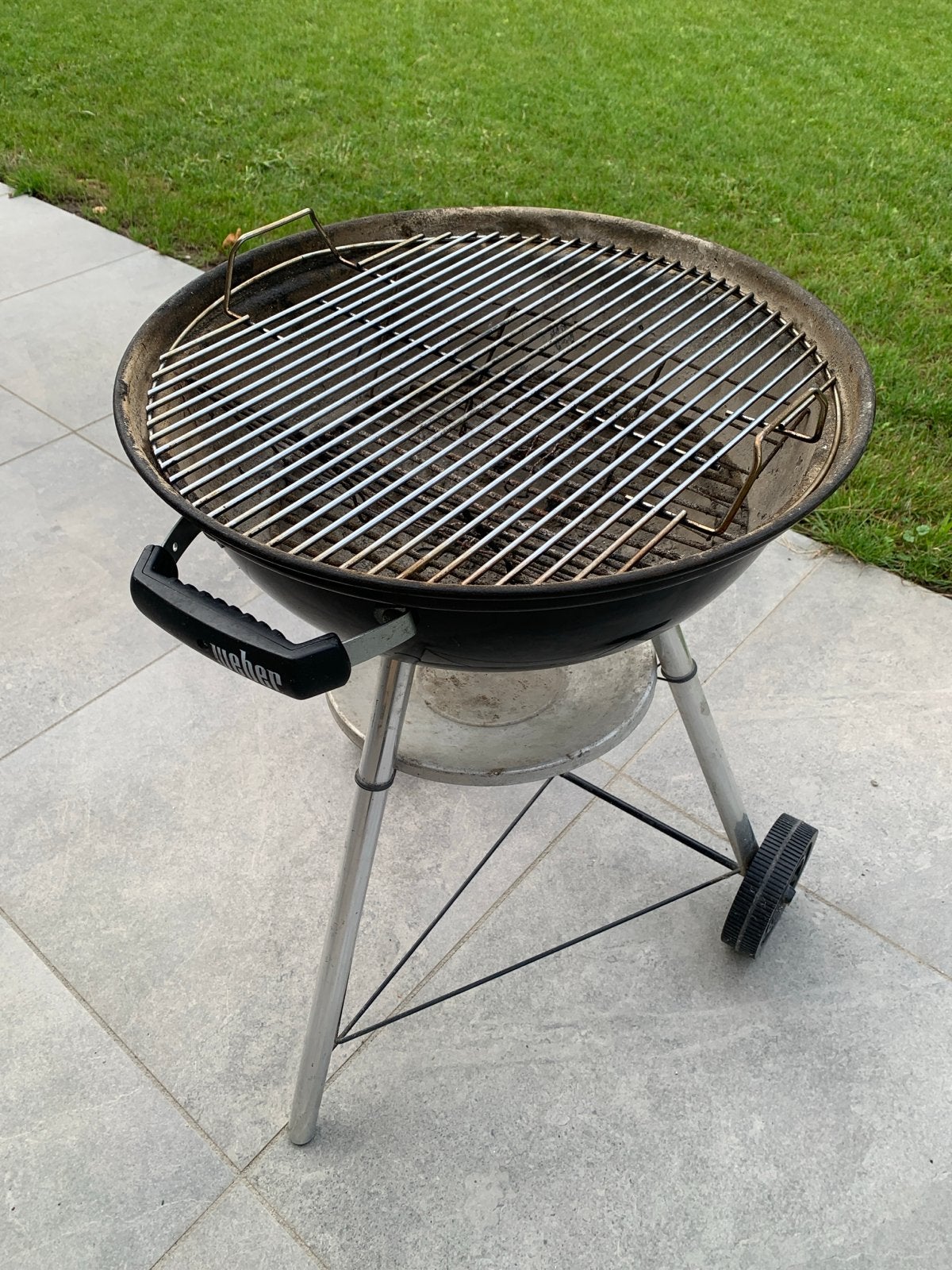 Weber Compact Kettle BBQ - 45cm diameter, Ophalen, Zo goed als nieuw, Weber barbecue