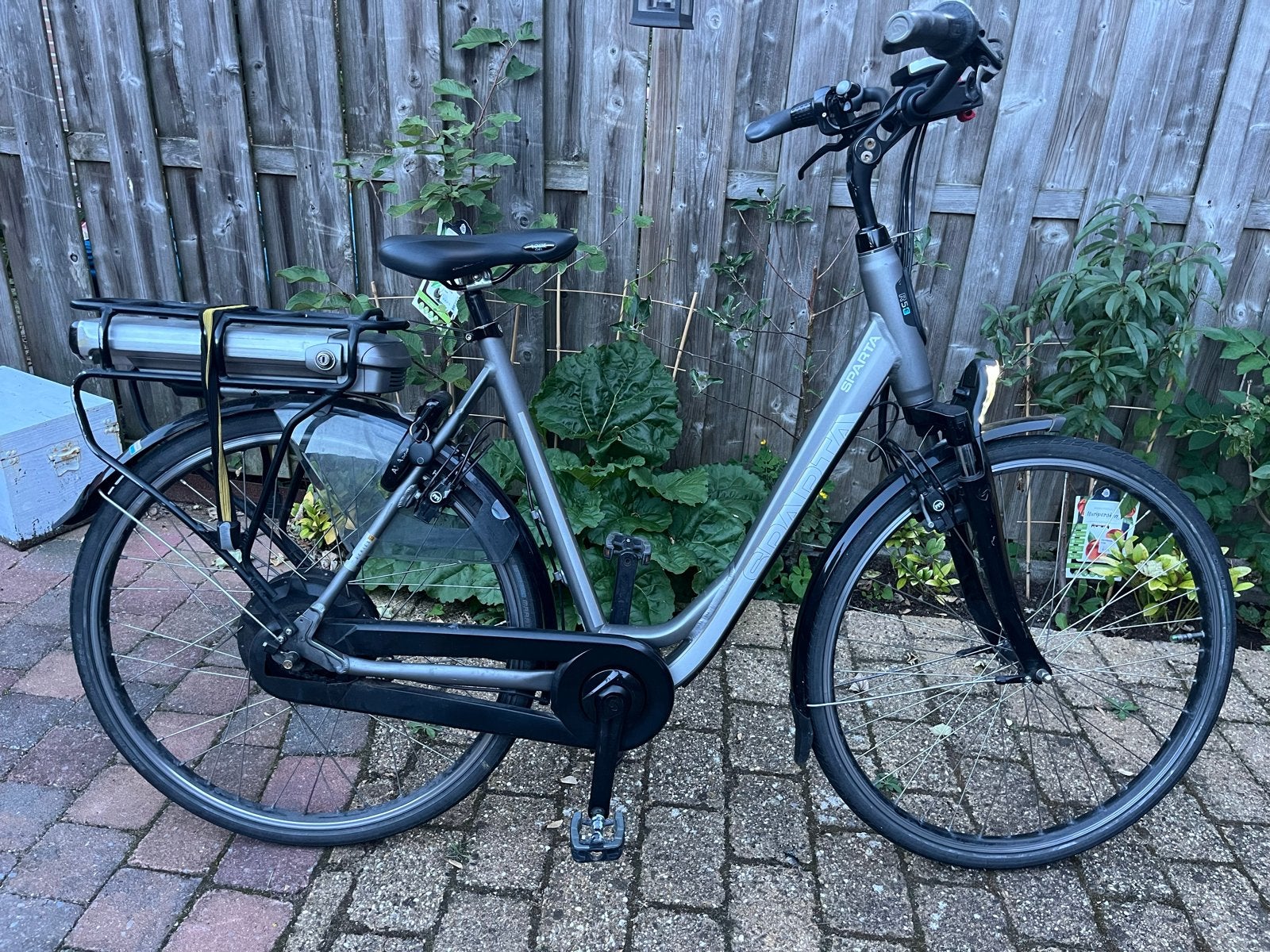 Mooie Sparta R5e elektrische fiets - Werkt goed!, Fietsen en Brommers, Elektrische fietsen, Ophalen, Gebruikt, Sparta