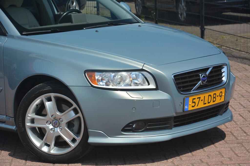 Volvo S40 2.4i Edition II | Navigatie | Clima | Cruise-contr, Voorwielaandrijving, Gebruikt, Parkeersensor, 700 kg