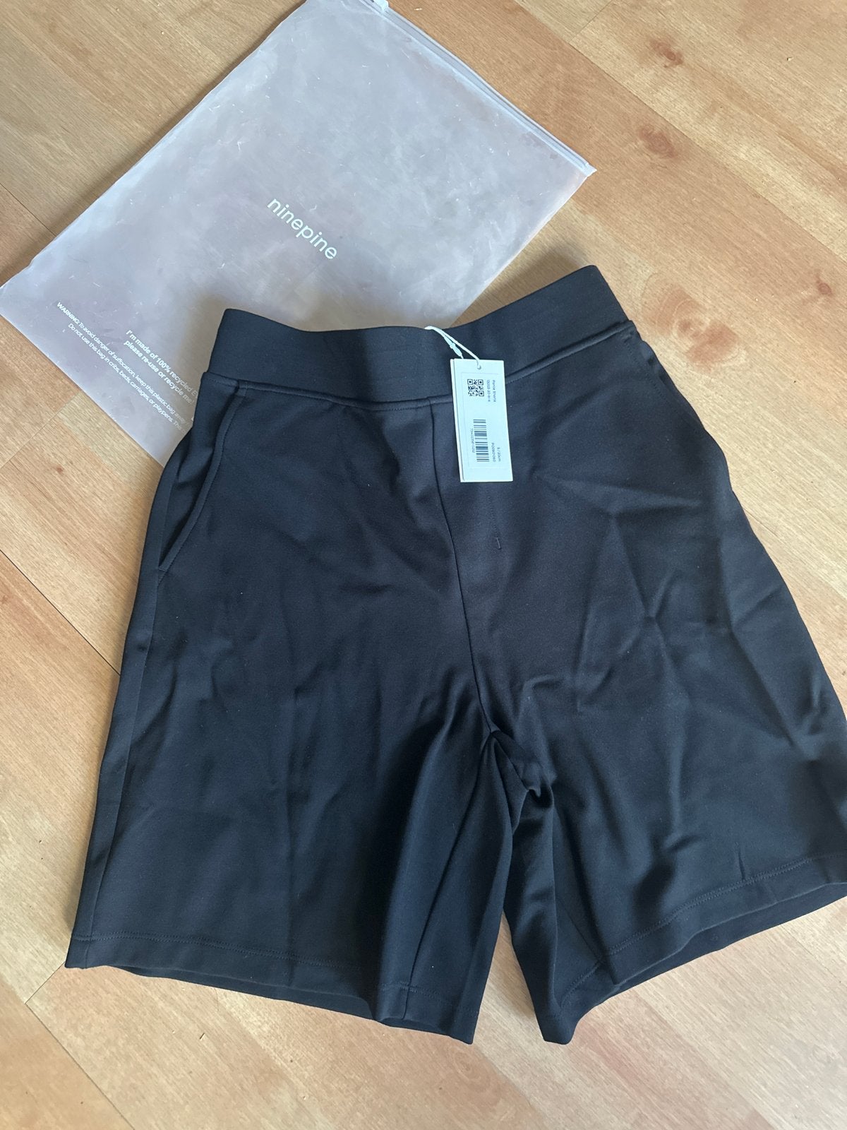 Ninepine Ponte short maat S, nieuw met kaartjes, Kort, Zwart, Nieuw, Ophalen of Verzenden