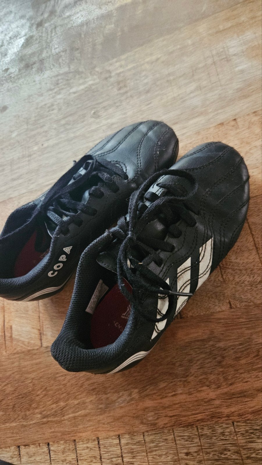 voetbalschoenen noppen maat 31 Adidas Copa, Adidas, Ophalen of Verzenden, Zo goed als nieuw, Jongen