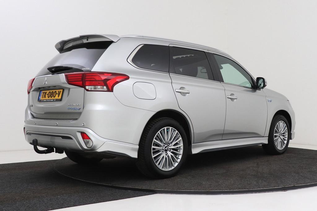 Mitsubishi Outlander 2.4 PHEV Instyle | Trekhaak | Schuif-/K, Automaat, 4 cilinders, 120 €/maand, Bedrijf