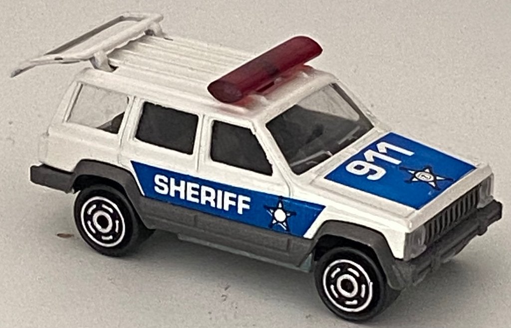 vintage Majorette Jeep Cherokee Limited 1:60 nieuw staat, Hobby en Vrije tijd, Ophalen of Verzenden, Zo goed als nieuw, Auto