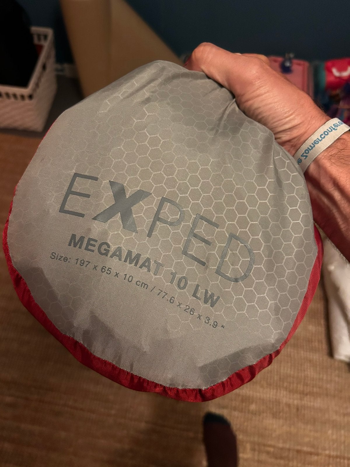 Exped Megamat 10 LW - Comfortabel slaapmat, Caravans en Kamperen, Luchtbedden, Ophalen of Verzenden, Ingebouwde pomp, Zo goed als nieuw