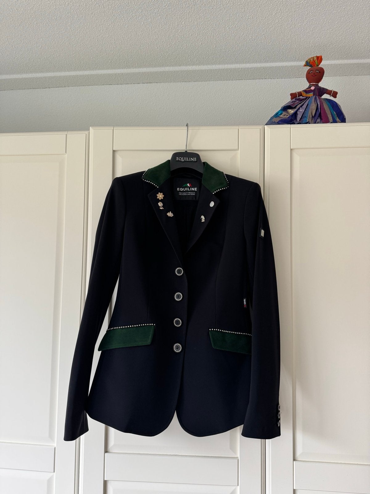 Custom made Equiline dressuurjasje, Ophalen, Zo goed als nieuw