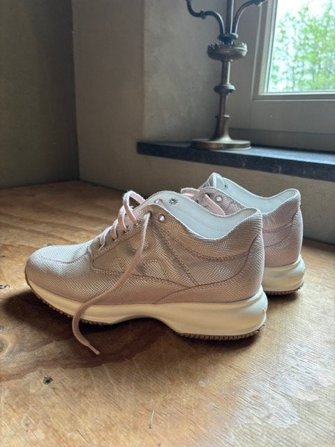 Hogan sneakers roze maat 38, Kleding | Dames, Schoenen, Verzenden, Roze, Sneakers of Gympen, Hogan