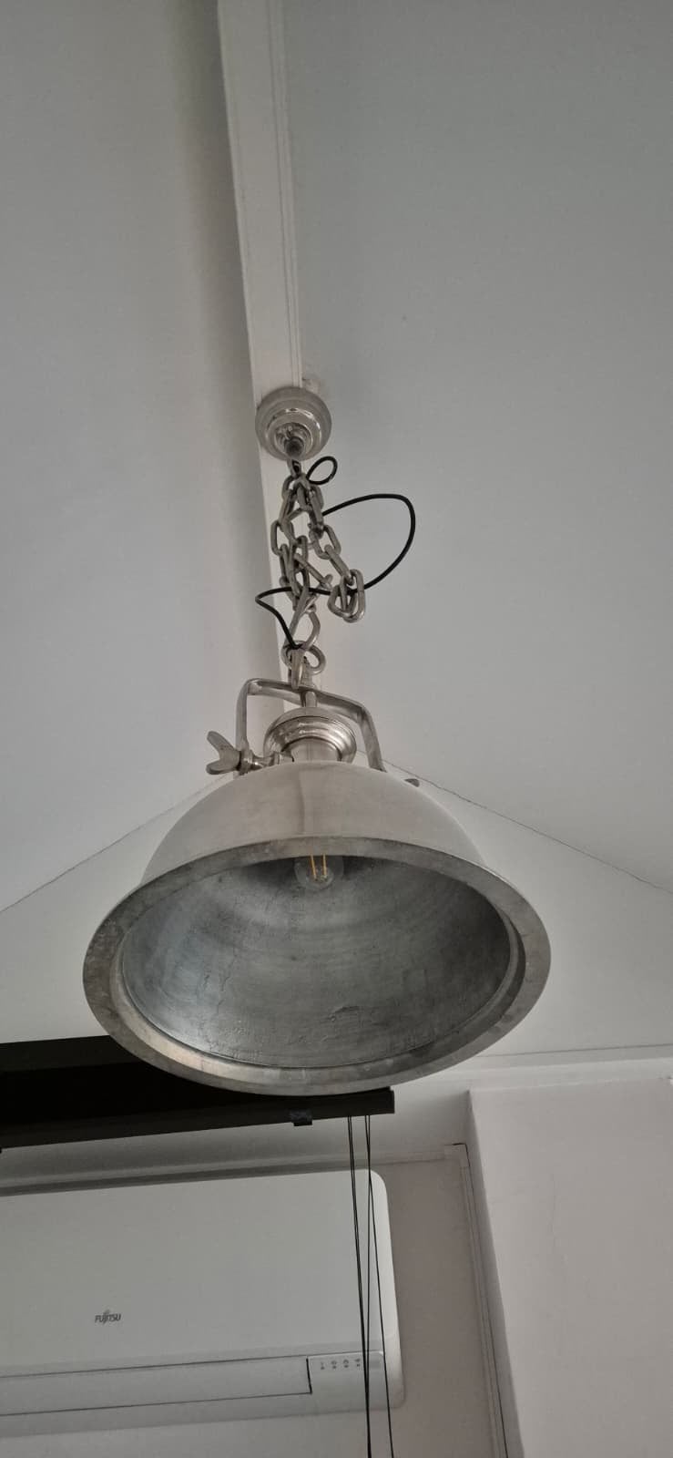 Stoere Industriële Hanglamp –Geborsteld Metaal (met ketting), Huis en Inrichting, Lampen | Hanglampen, Ophalen, Zo goed als nieuw