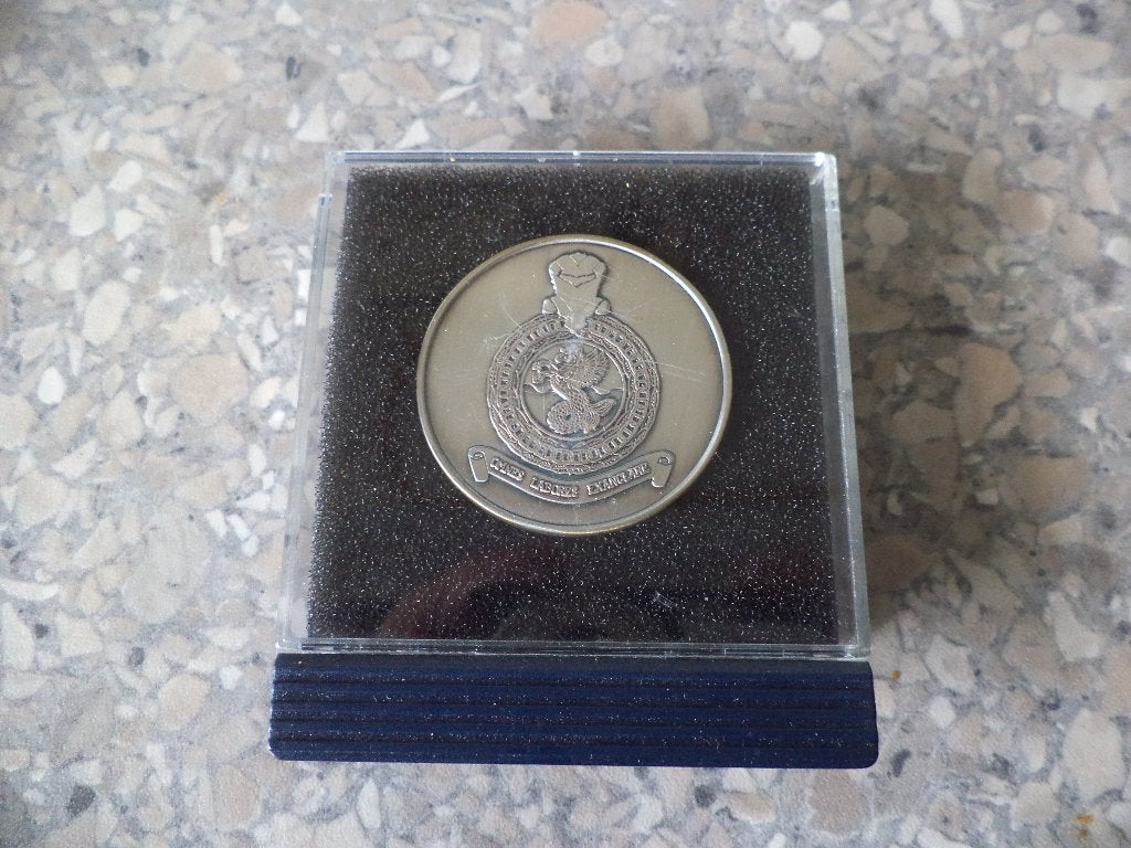 embleem coin munt Defensie Materieel Organisatie, Ophalen of Verzenden, Landmacht, Nederland, Embleem of Badge