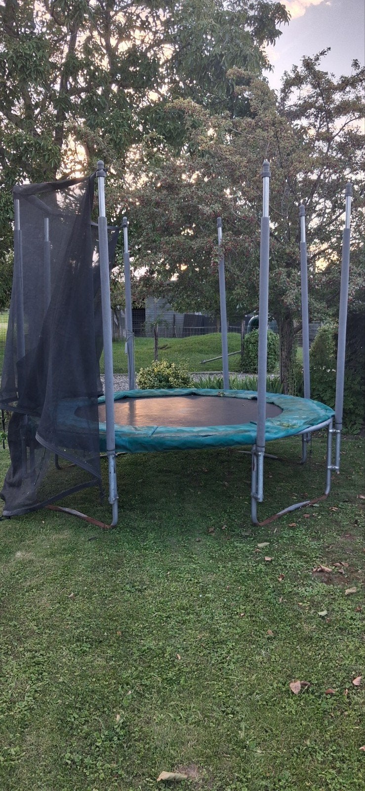 berg trampoline, Ophalen, Gebruikt