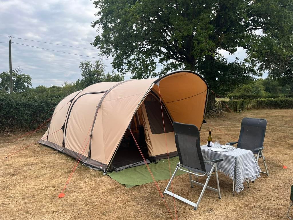 Te koop: Tent opblaasbaar. Robens Birdseye 500, Ophalen of Verzenden, Zo goed als nieuw