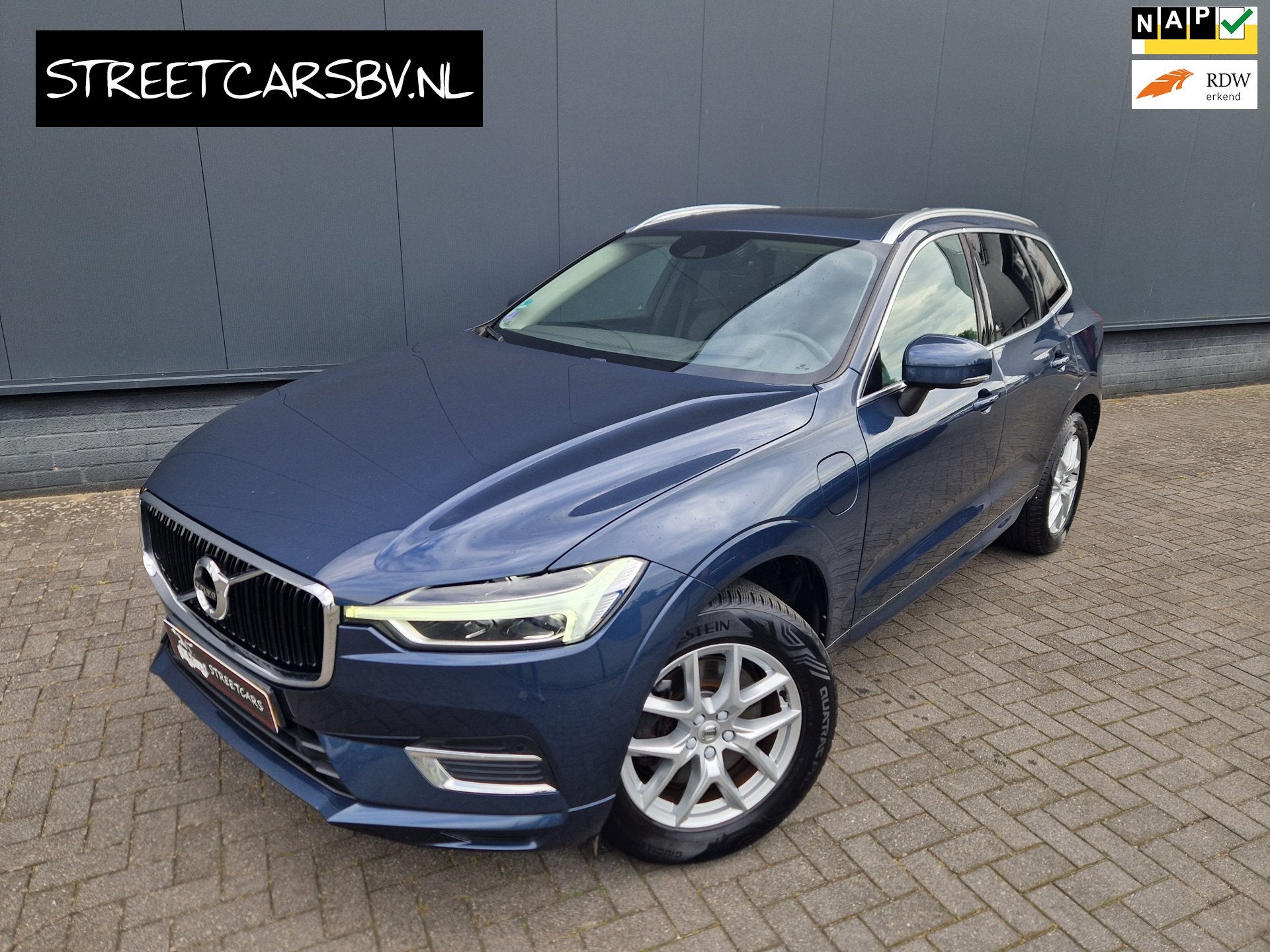 Volvo XC60 2.0 T8 Twin Engine AWD SOH 87% 2e Eig! /Trekhaak, Auto's, Volvo, Automaat, Gebruikt, Blauw, 2039 kg