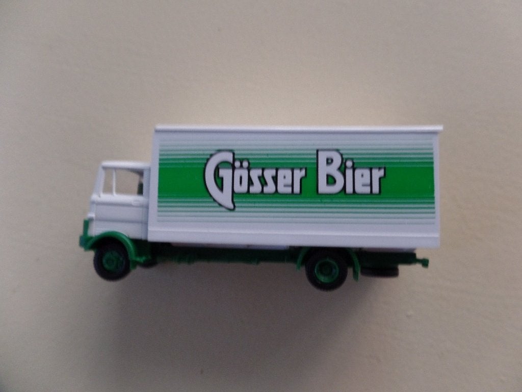 Mercedes LP809 vrachtwagen Gosser bier Praliné  , Hobby en Vrije tijd, Verzenden, Nieuw, Bus of Vrachtwagen