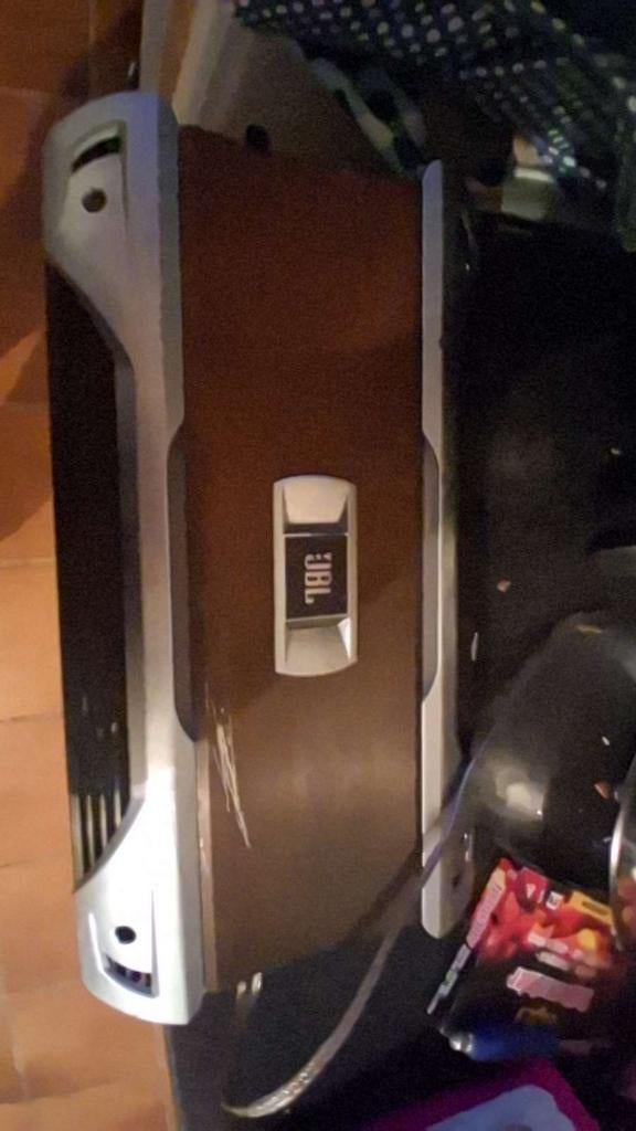 JBL auto versterker 400 tot 600 watt, Ophalen, Gebruikt