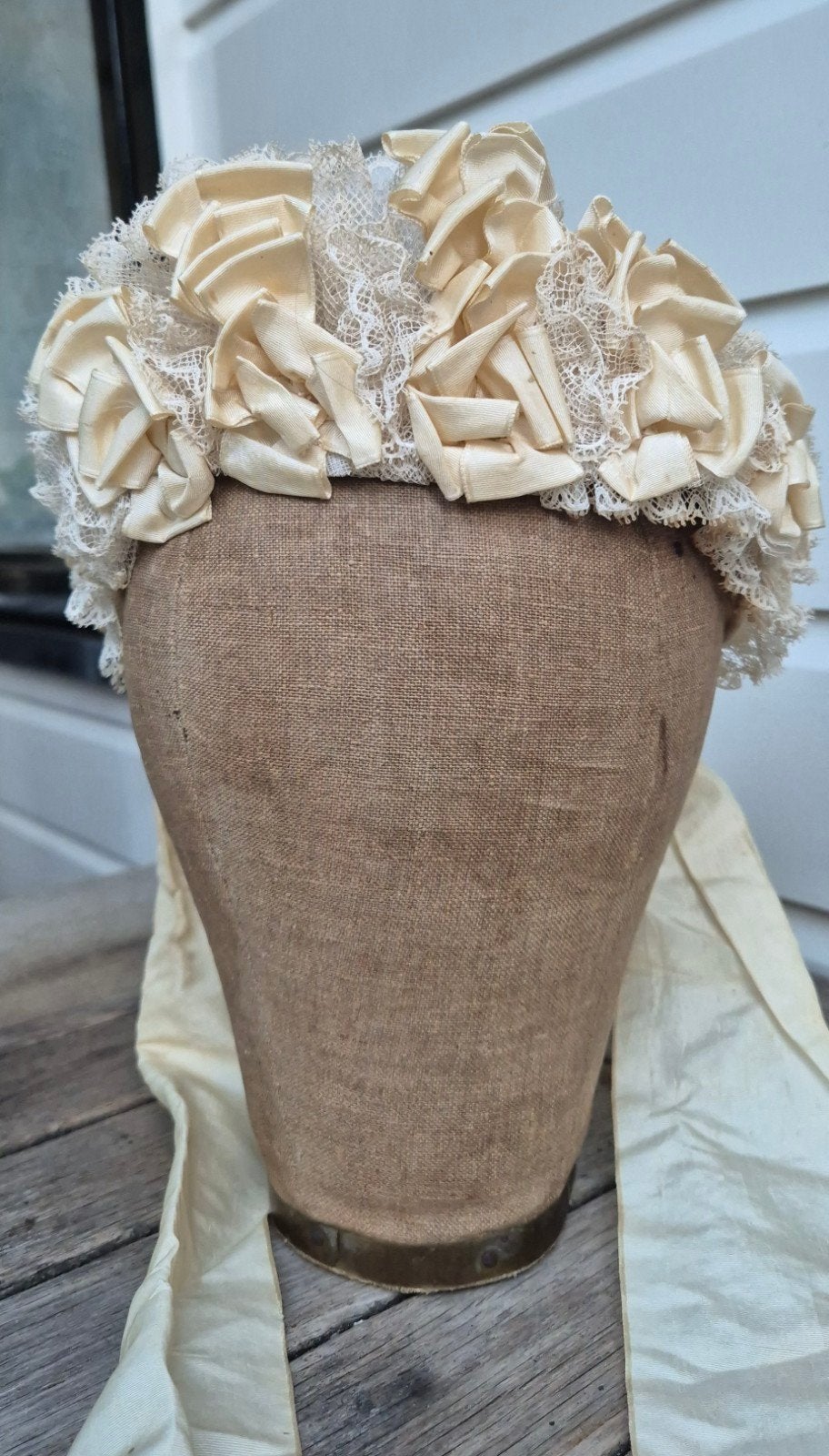 Antieke Couffe / Muts - Noord Creuse - Handgemaakt Kant, Ophalen of Verzenden, Dames