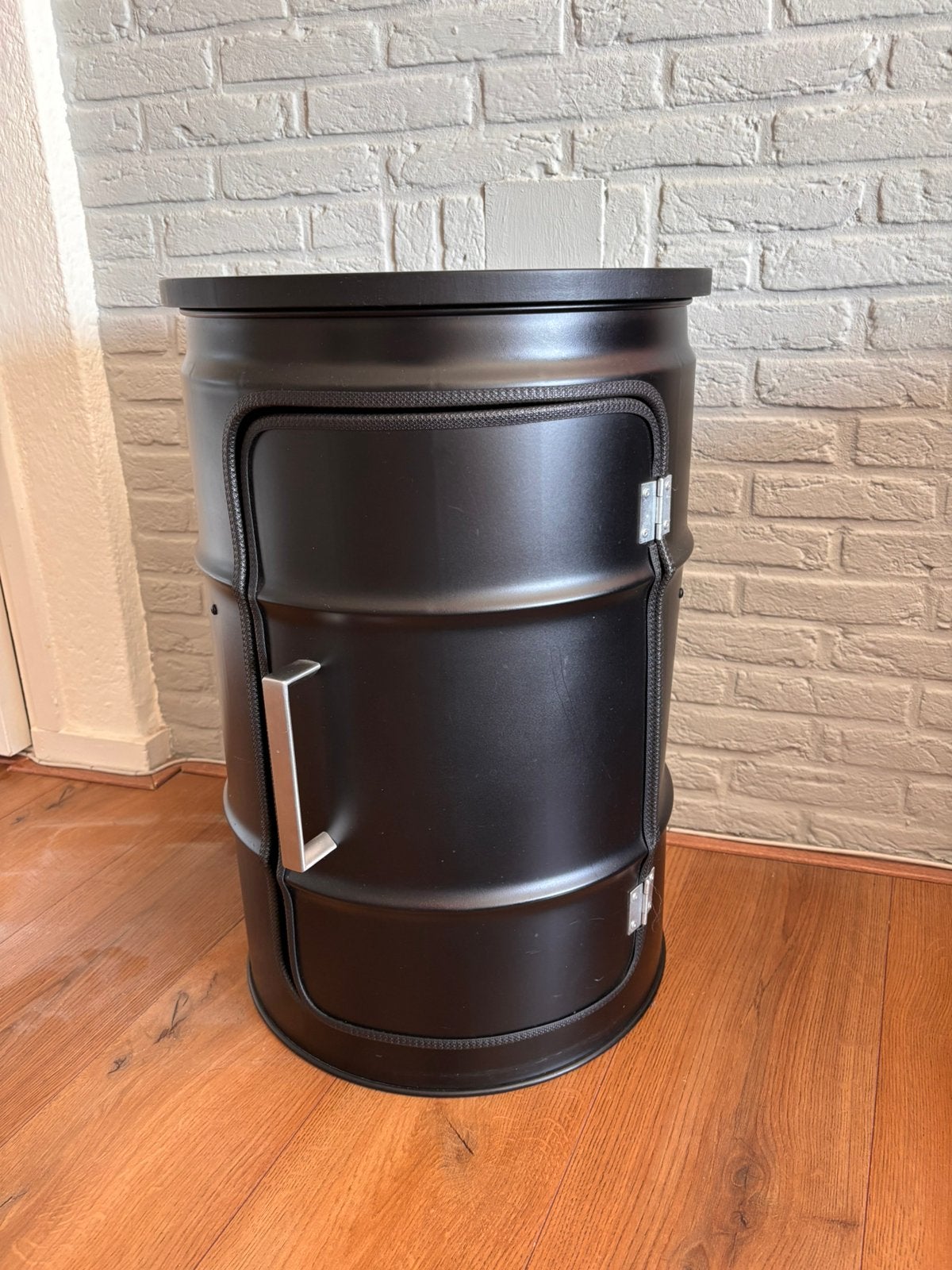 Drankton/kast zwart, Ophalen, Gebruikt
