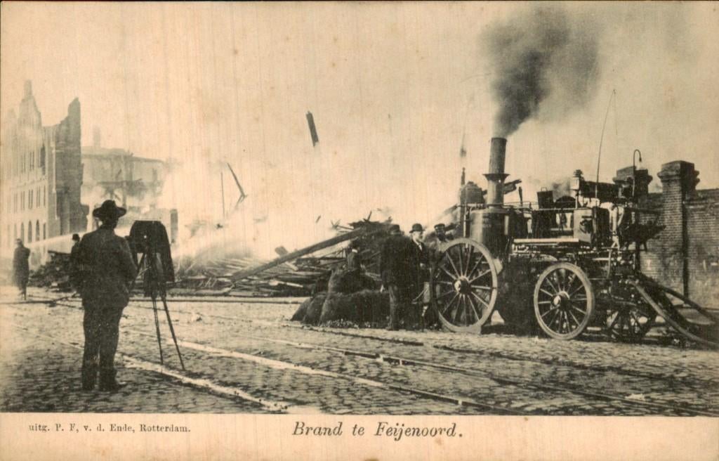 Feijenoord - Brand - Stoomspuit en ruïnes, Ophalen of Verzenden, Voor 1920, Ongelopen, Zuid-Holland