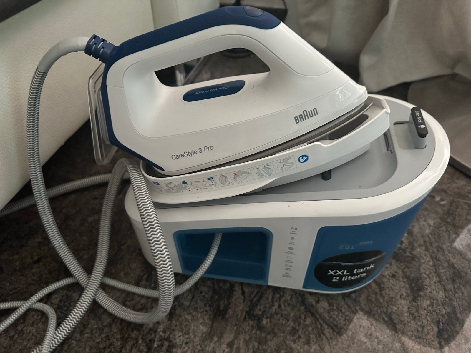 Braun CareStyle 3 Pro Stoomgenerator Strijkijzer, Ophalen of Verzenden, Gebruikt, Strijkijzer met snoer