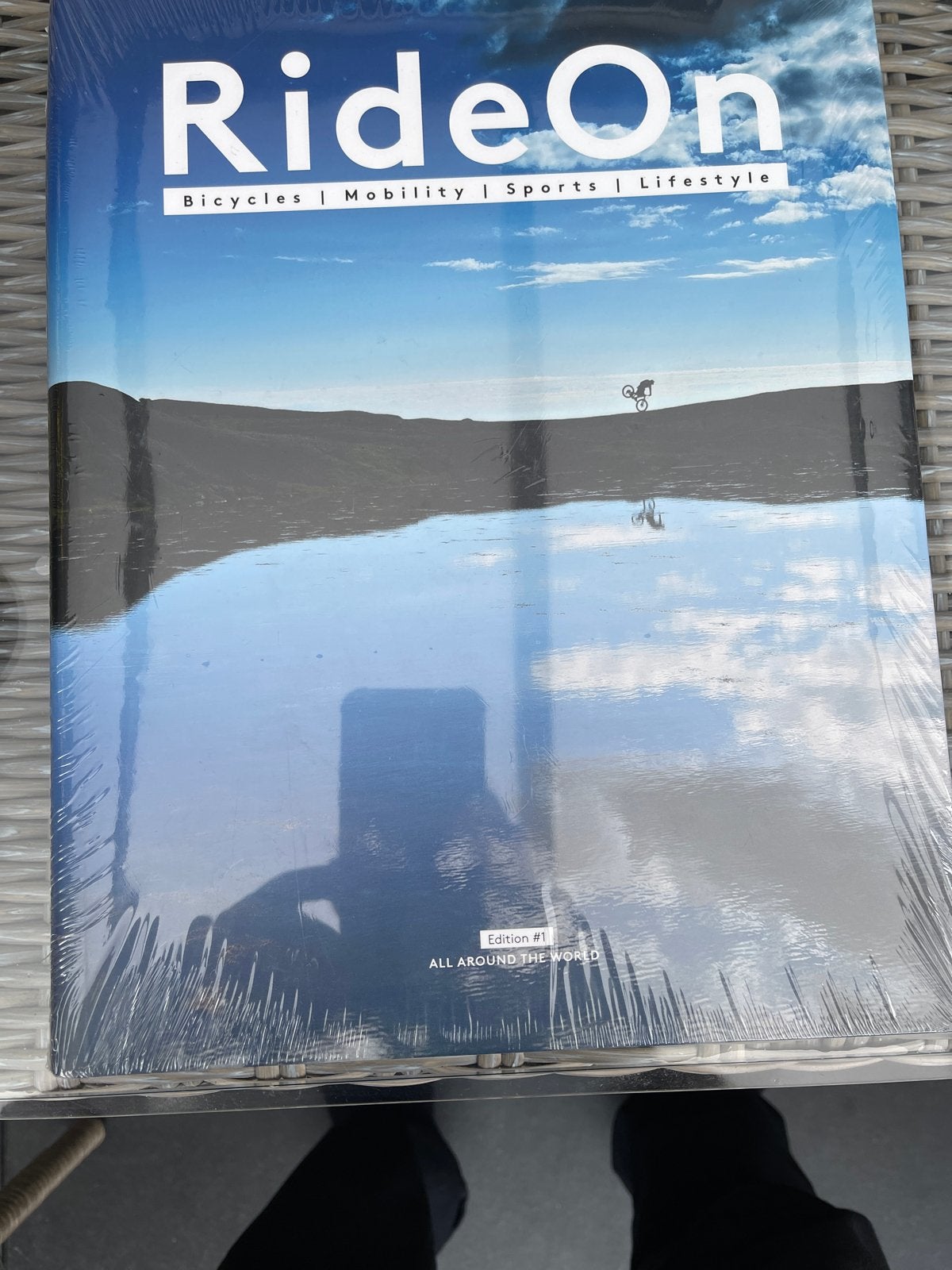 RideOn Magazine - Editie #1 - Fietsen, Sport & Lifestyle, Ophalen of Verzenden, Nieuw, Lopen en Fietsen