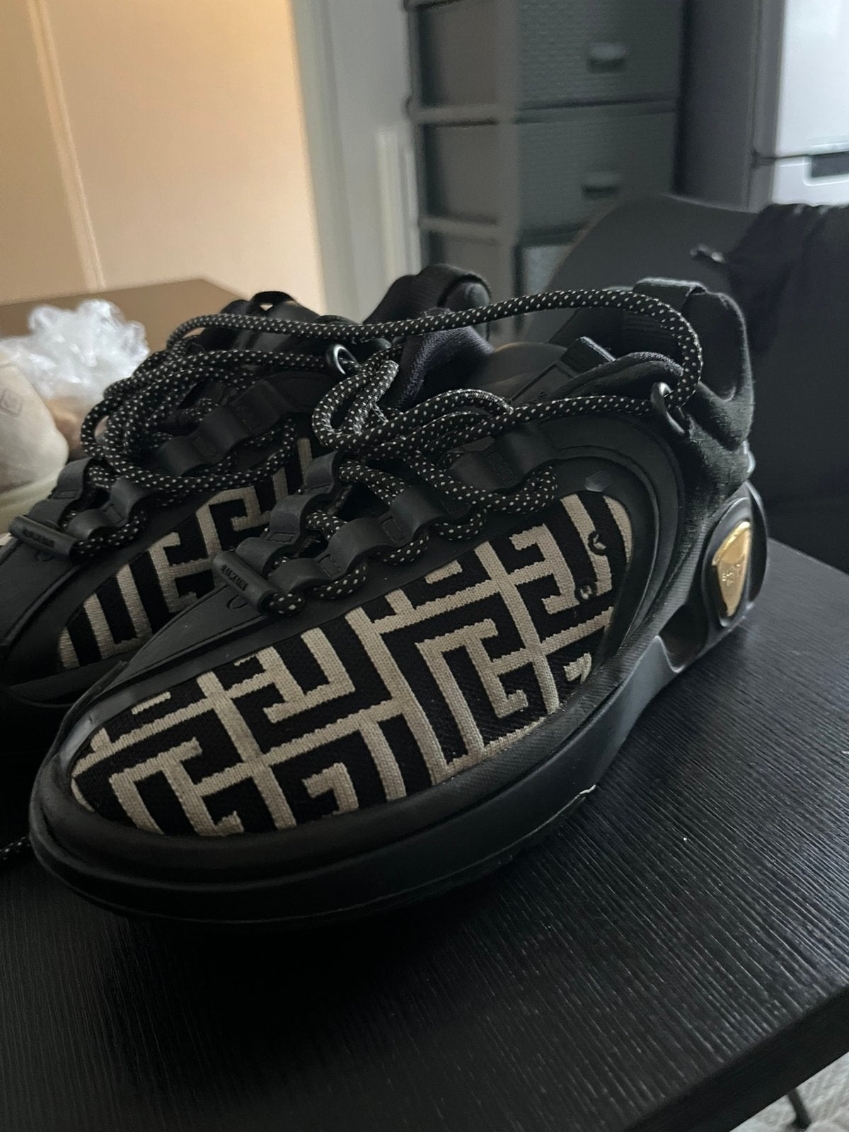 Balmain paris maat 37, Kleding | Heren, Ophalen, Zwart, Sneakers of Gympen, Zo goed als nieuw