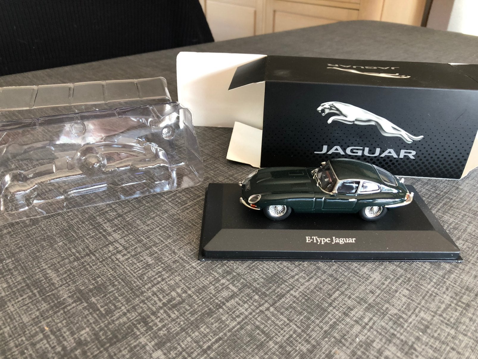 Jaguar atlas serie 1/43 Jaguar e type, Ophalen, Zo goed als nieuw, Auto, Overige merken