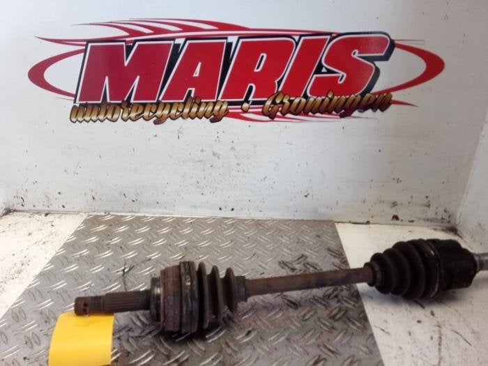 Aandrijfas links-voor van een Toyota Starlet, Gebruikt, -, -, Ophalen of Verzenden
