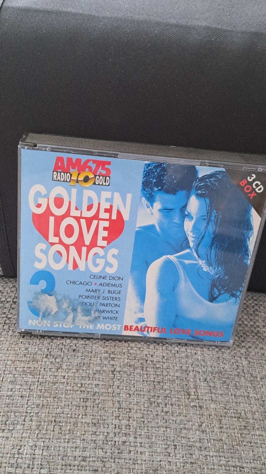 3 cd box.  Golden love songs  ,radio 10 gold uitgave,, Ophalen of Verzenden, Zo goed als nieuw, Pop, Boxset