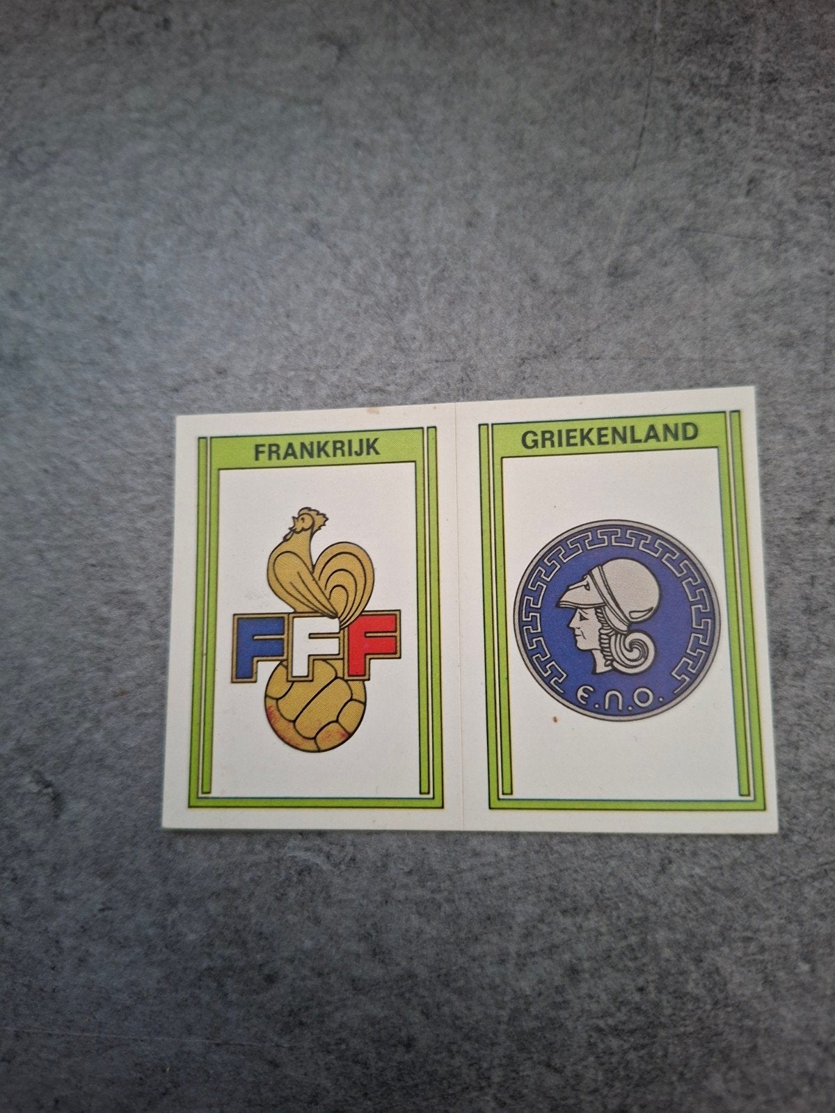 Panini sticker Voetbal 78. Embleem Frankrijk/Griekenland., Ophalen of Verzenden, Zo goed als nieuw, Sticker