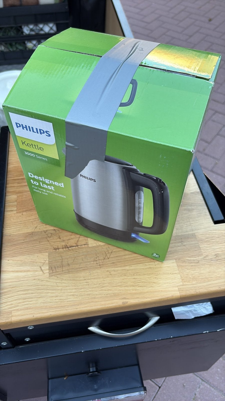 Philips Daily Collection HD9350/90 Waterkoker - RVS, 1 tot 2 liter, Ophalen of Verzenden, Zo goed als nieuw, Draadloos