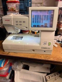 Janome 11000, Hobby en Vrije tijd, Ophalen