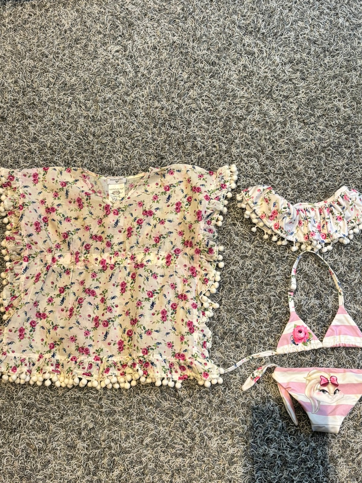 Monnalisa bikini met bijpassend tuniek 2 jaar, Bikiniset, Meisje, Ophalen of Verzenden, Zo goed als nieuw