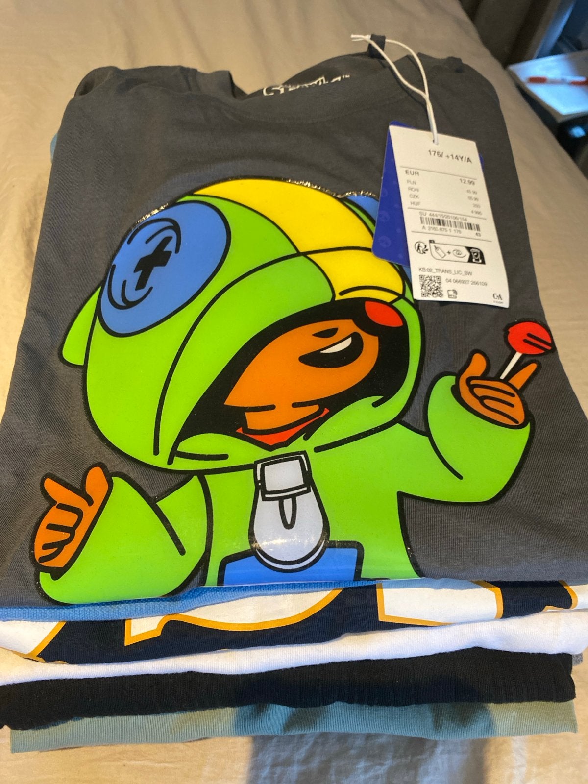 Kleding pakket met Nieuw Brawl Stars T-shirt Leon, Ophalen, Nieuw, Jongen, Shirt of Longsleeve