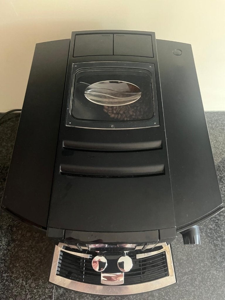 Foto 5 van Jura E60 Koffiemachine