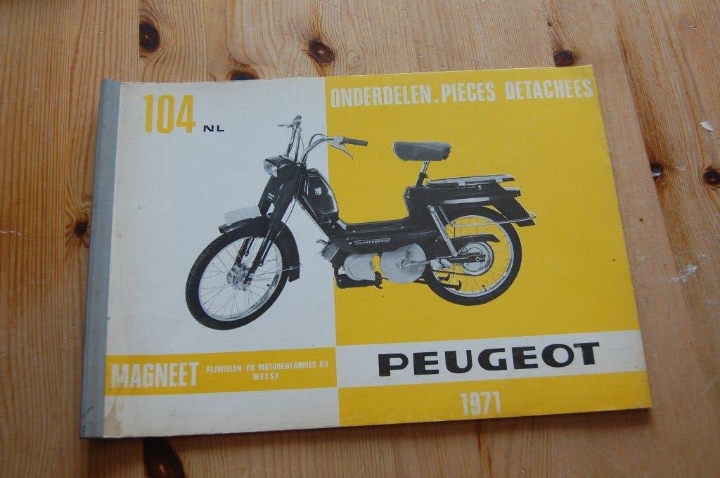 Peugeot 104 onderdelenboek uitgave 1971, Fietsen en Brommers, Ophalen of Verzenden, Nieuw