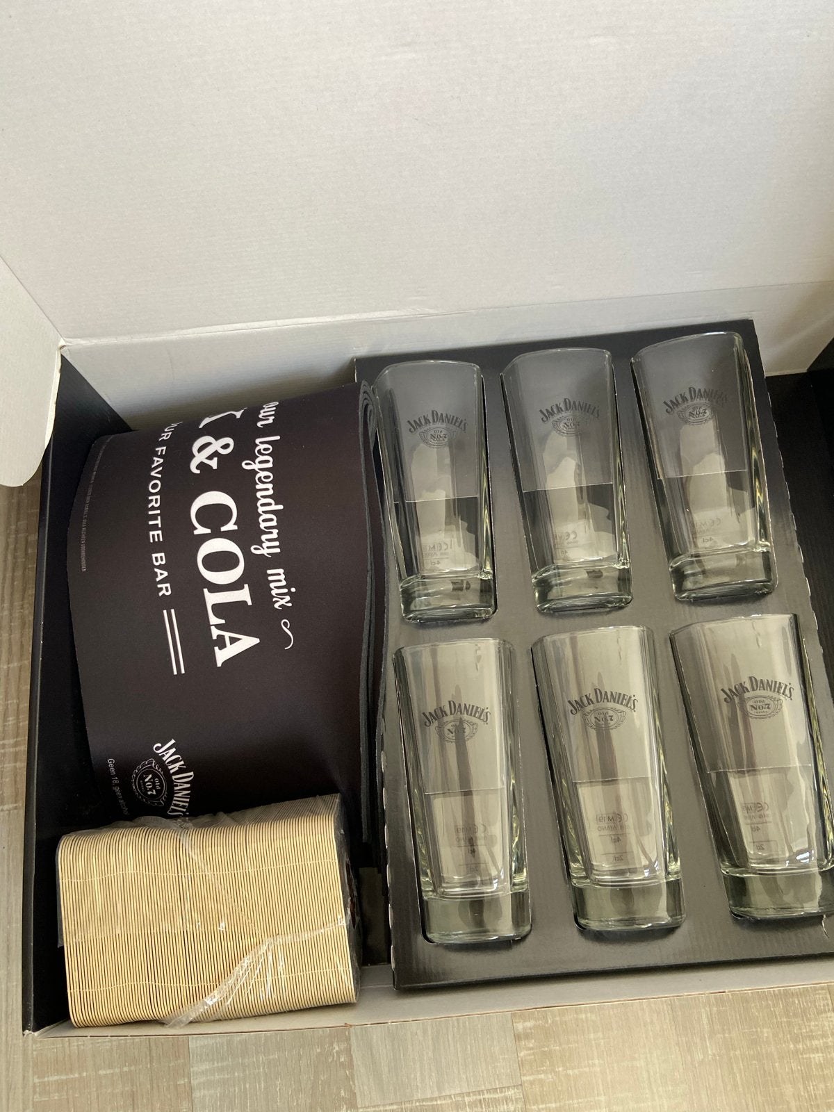 Jack Daniëls Horeca Box: Glazen, Matjes en Viltjes, Ophalen, Nieuw, Gebruiksvoorwerp