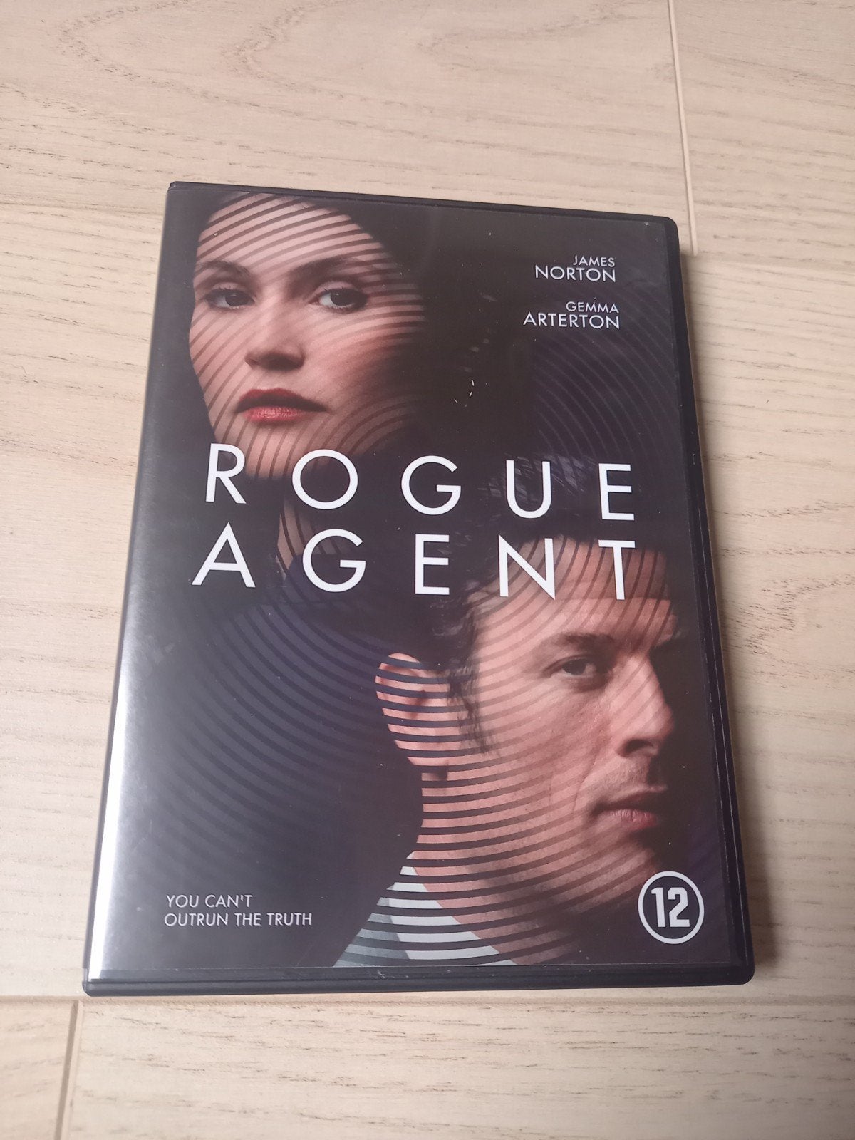 Rogue Agent origineel, Vanaf 16 jaar, Ophalen of Verzenden, Zo goed als nieuw