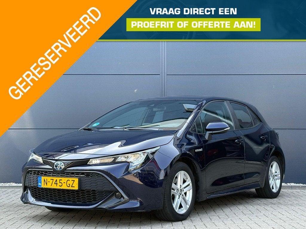 Toyota Corolla 1.8 Hybrid Active | Navigatie | Trekhaak | Cl