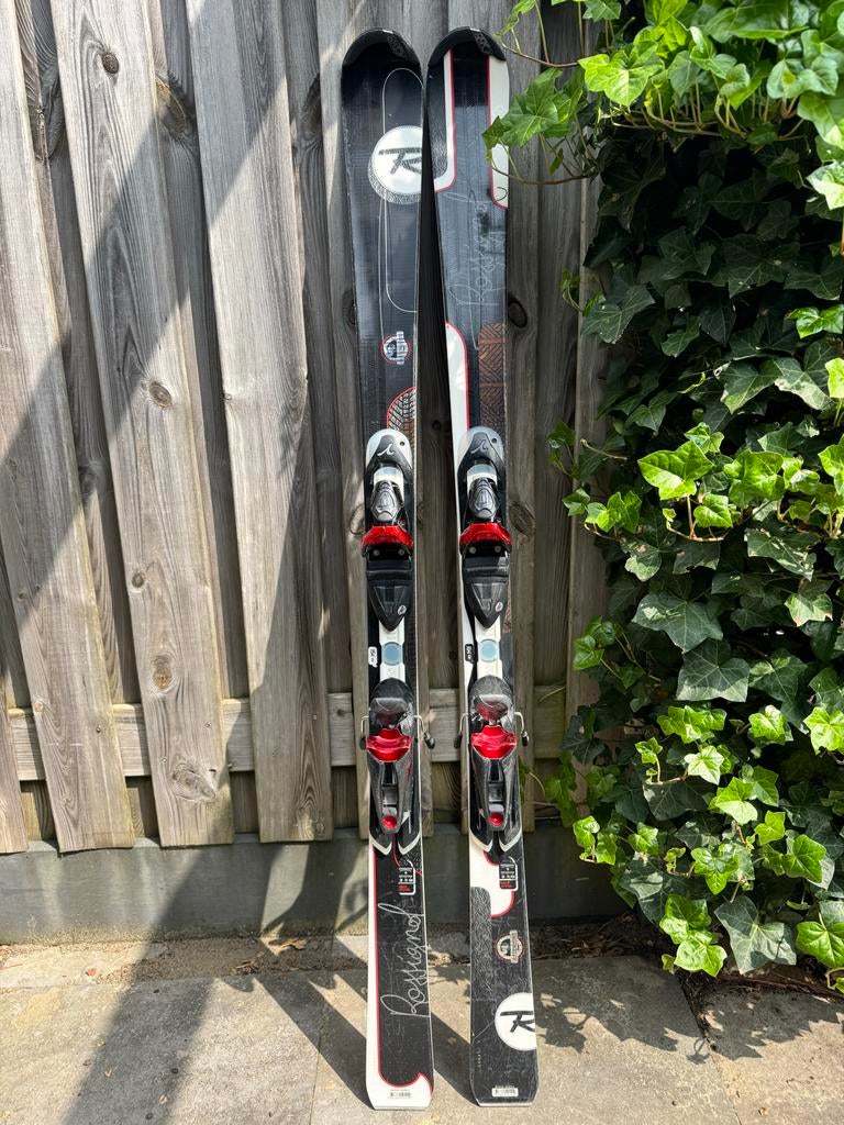 Rossignol ski's met bindingen - Gebruikt, Sport en Fitness, Skiën en Langlaufen, Ophalen, 140 tot 160 cm, Gebruikt, Rossignol