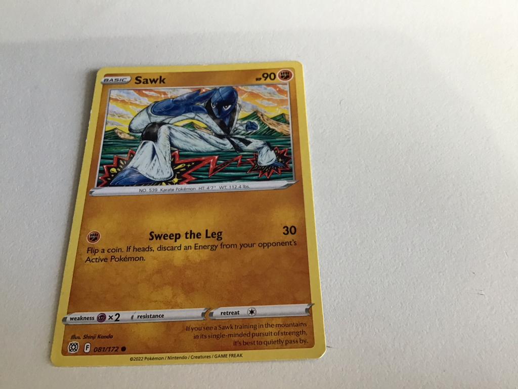 Pokémon Kaart Sawk 081/172 (2022) - Basic, HP 90, Ophalen of Verzenden, Zo goed als nieuw, Losse kaart