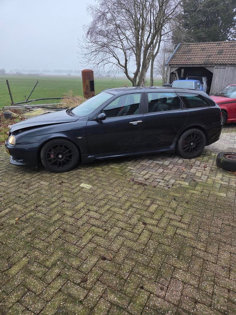 Alfa Romeo 156 3.2 V6 GTA Sportwagon 2002 Blauw, Auto's, Voorwielaandrijving, Origineel Nederlands, Handgeschakeld, Particulier