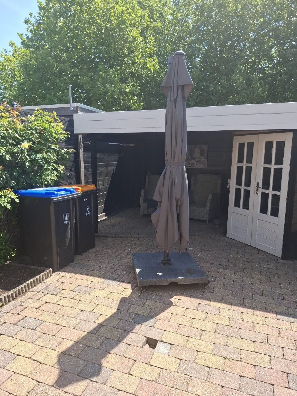Madison Monaco III Zweefparasol - Grijs, 3x3m 120KG Voet!, Ophalen of Verzenden, Verstelbaar, 3 tot 4 meter, Zweefparasol