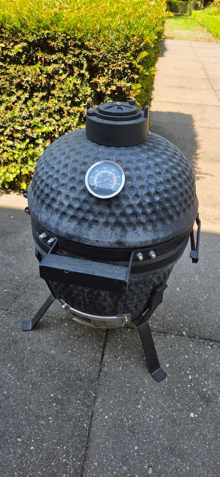 Compacte Kamado BBQ met thermometer, Tuin en Terras, Barbecue-accessoires, Gebruikt, Ophalen