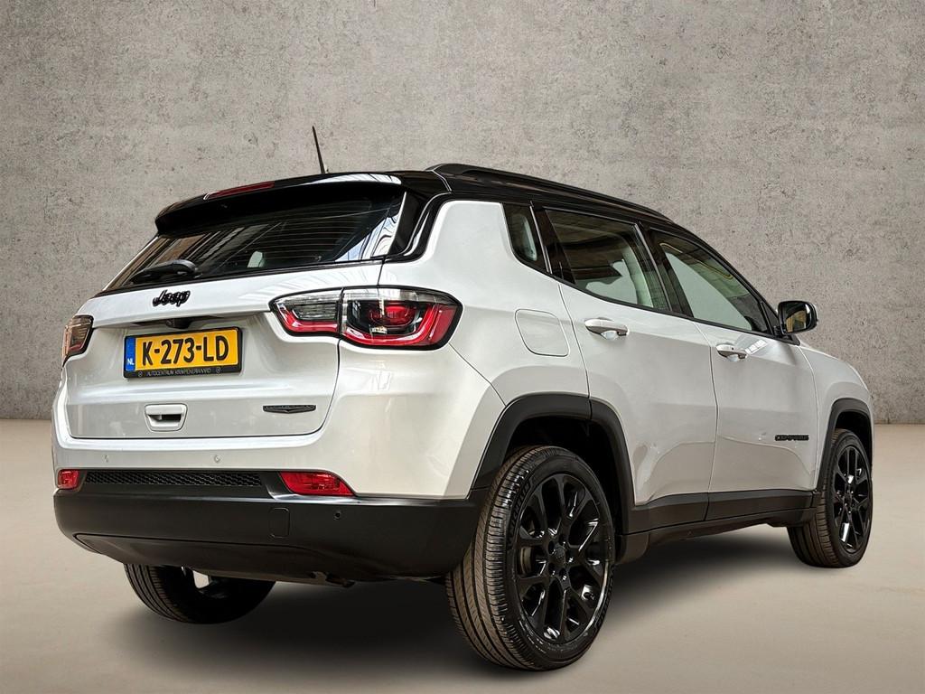Jeep Compass 1.3T Night Eagle Sport 150Pk Automaat (APPLE CA, Auto's, Jeep, 12 maanden, 4 cilinders, 600 kg, 1405 kg
