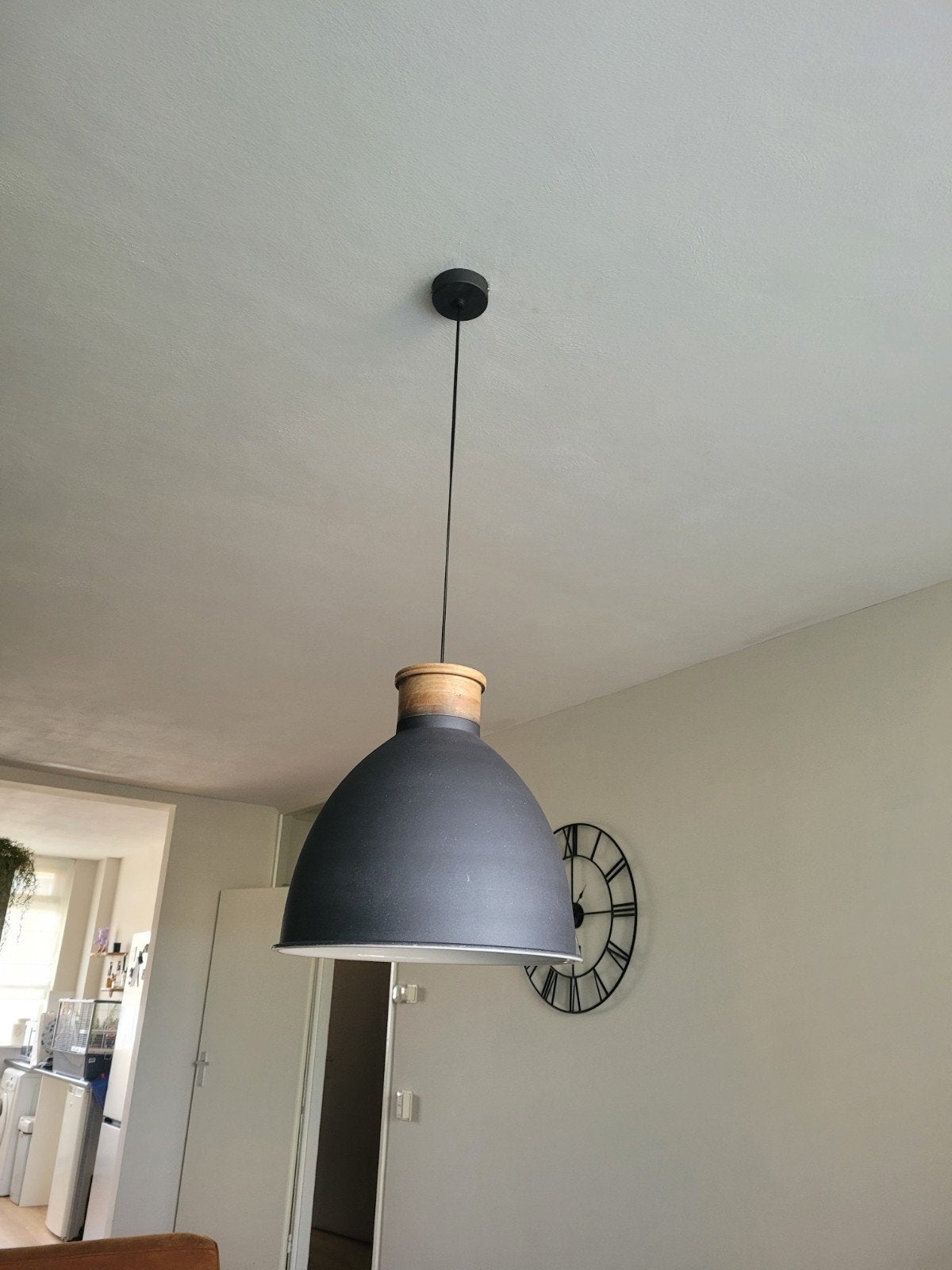 Moderne hanglamp - Zwart met houten detail, Ophalen, Modern, Industrieel, E27 (groot), Zo goed als nieuw