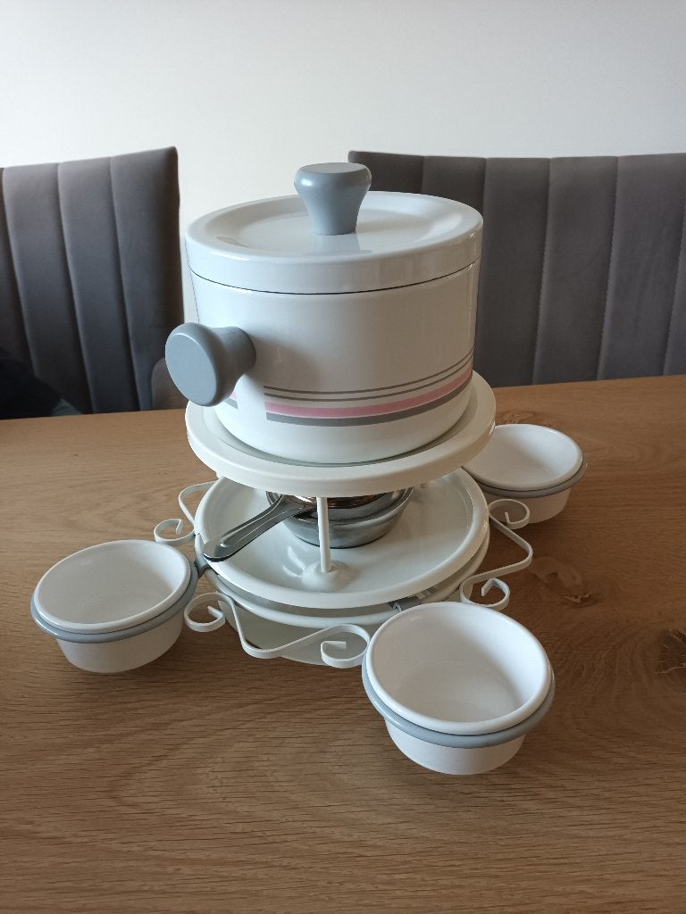 Fondueset fondue set met brander fonduebrander borden lepels, Witgoed en Apparatuur, Fonduesets, Ophalen of Verzenden, Gebruikt
