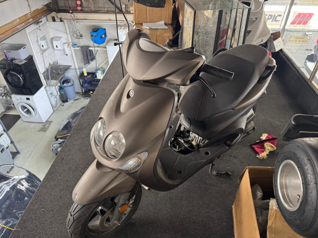 Yamaha neos snorscooter 25km 4takt 3710KM opknapper, Ophalen of Verzenden, Zo goed als nieuw, Benzine, Vivacity